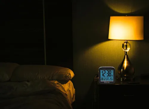 snímek Hodiny s budíkem Explore Scientific RC, černé,  5