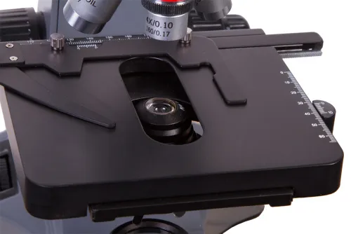 foto Monokulární mikroskop Levenhuk 700M,  10