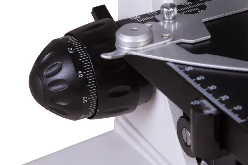 fotografie Digitální trinokulární mikroskop Levenhuk MED D20T - Vystavený předmět,  17