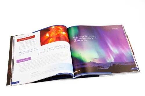 fotografie Vesmír. Neprázdná prázdnota. Vzdělávací publikace. Pevná vazba,  4