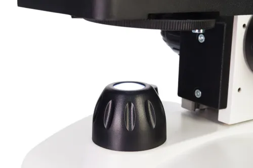 snímek Mikroskop se vzdělávací publikací Levenhuk Discovery Femto Polar,  7
