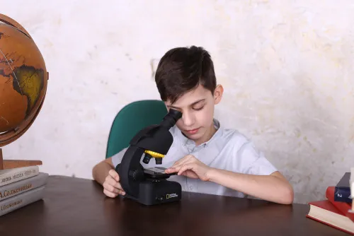 snímek Mikroskop Bresser National Geographic 40–640x s adaptérem na chytrý telefon,  10