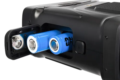 fotografie Levenhuk Atom Digital DNB200 binokulární dalekohled s nočním viděním - Vystavený předmět,  9