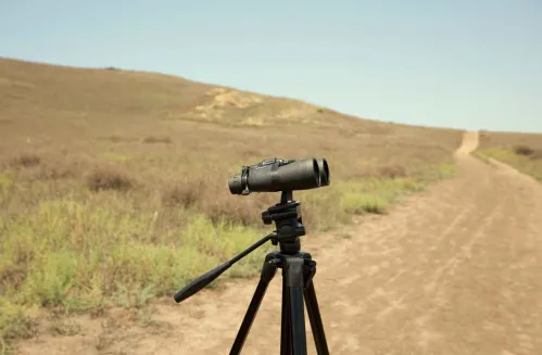 fotografie Binokulární dalekohled Meade Mirage Zoom 10–22x50,  2